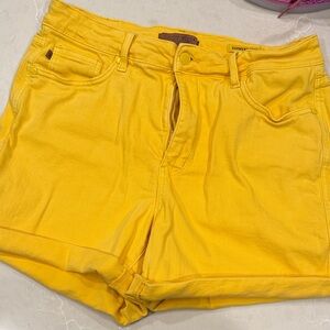 Judy Blue Women’s 1X Vibrant Yellow Jean Shorts